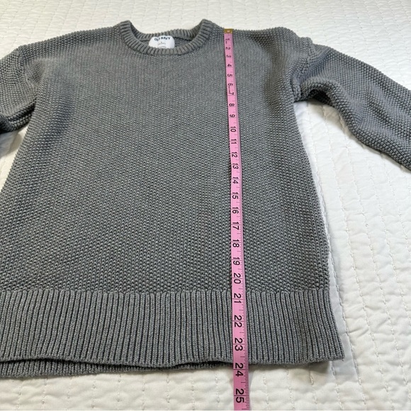Old Navy Heather Gray Knit Sweatshirt - Picture 4 of 12